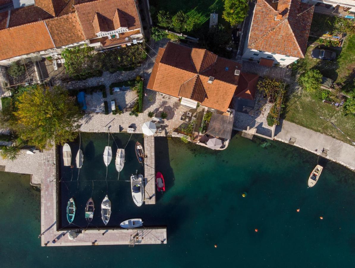 Tanja'S Seafront Orahovac Apartment Kotor Exterior photo
